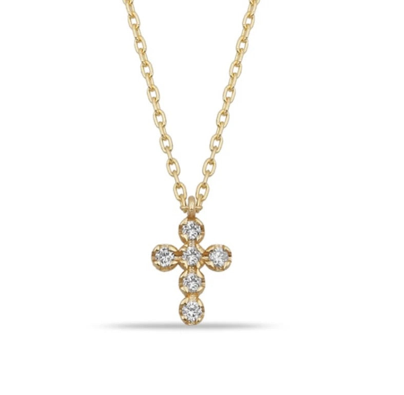 Cross diamonds necklace