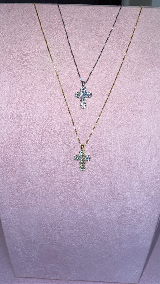 Quadro cross necklace